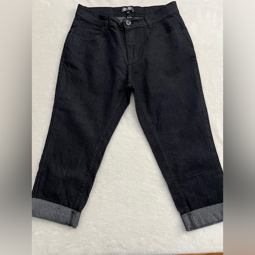 Hype Black Five Pocket Capri Jeans, Size 11